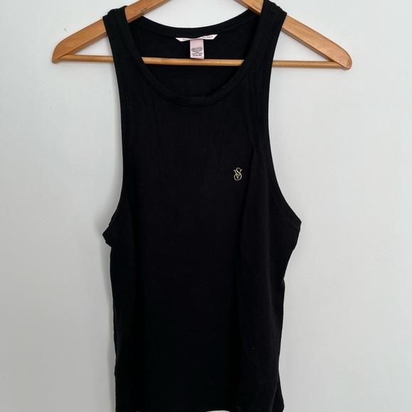Victoria’s Secret Black Sleeveless tank Top size medium - Picture 2 of 4